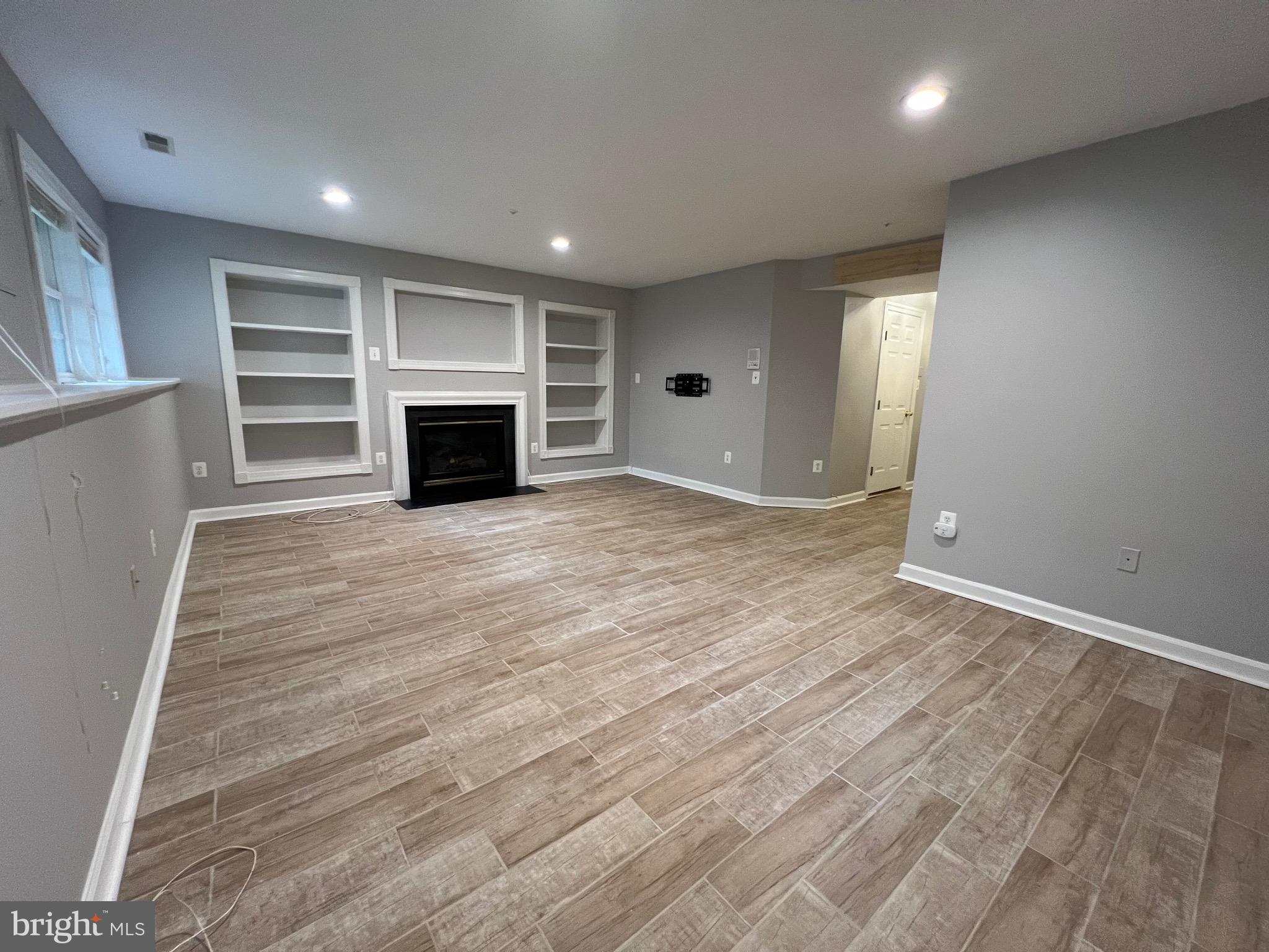 QUINCE ORCHARD PARK - Residential Lease