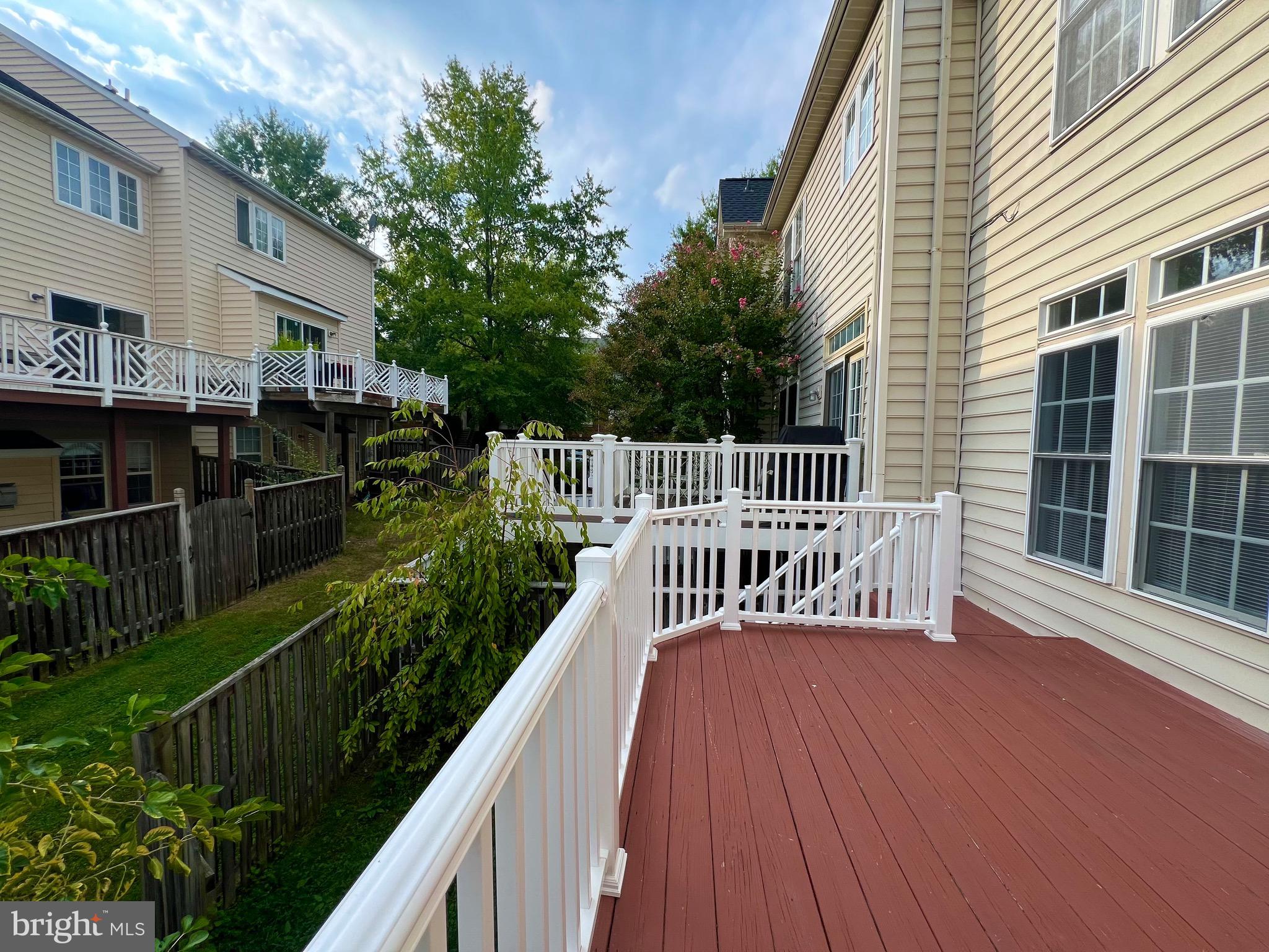 QUINCE ORCHARD PARK - Residential Lease