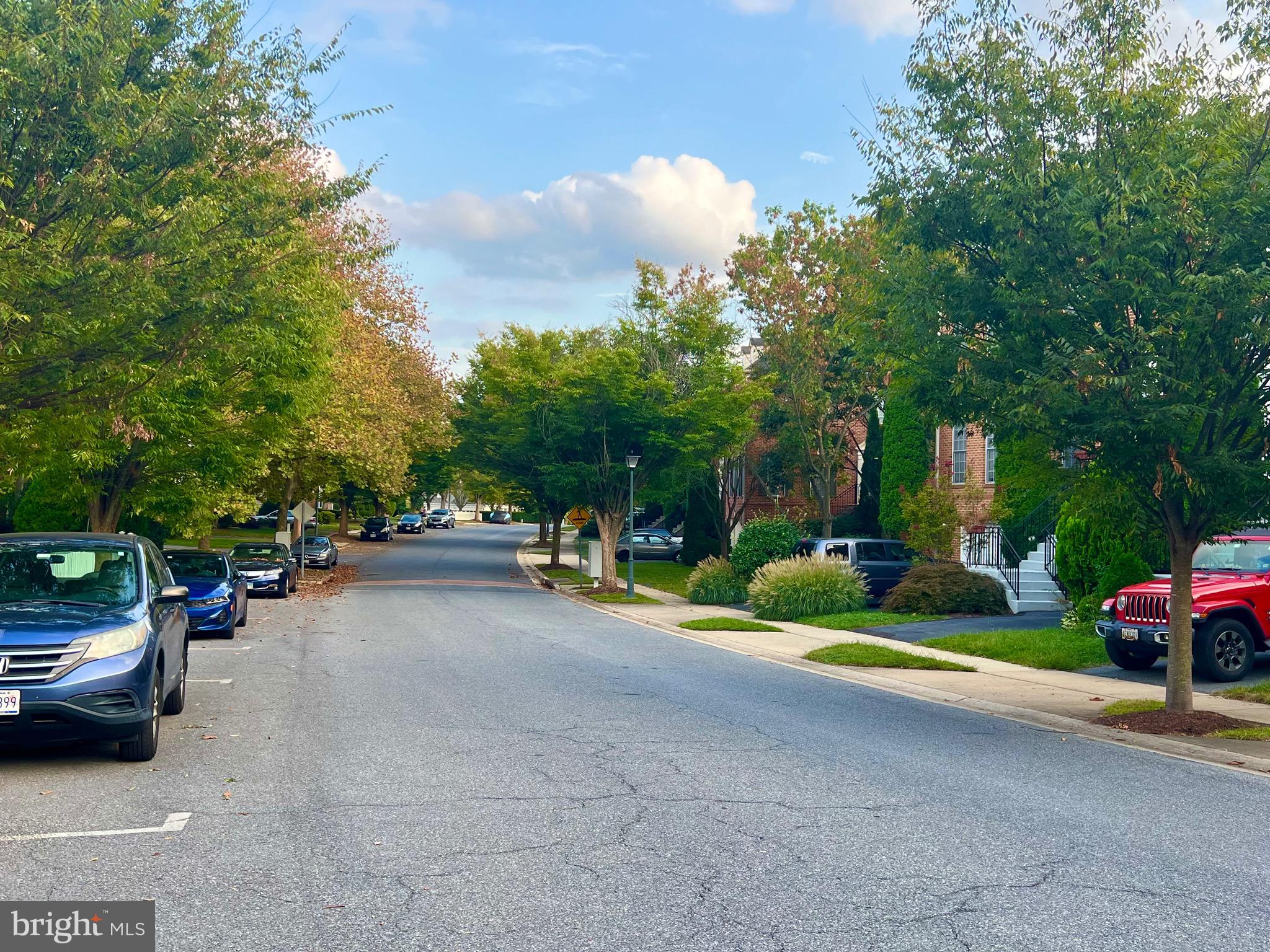 QUINCE ORCHARD PARK - Residential Lease