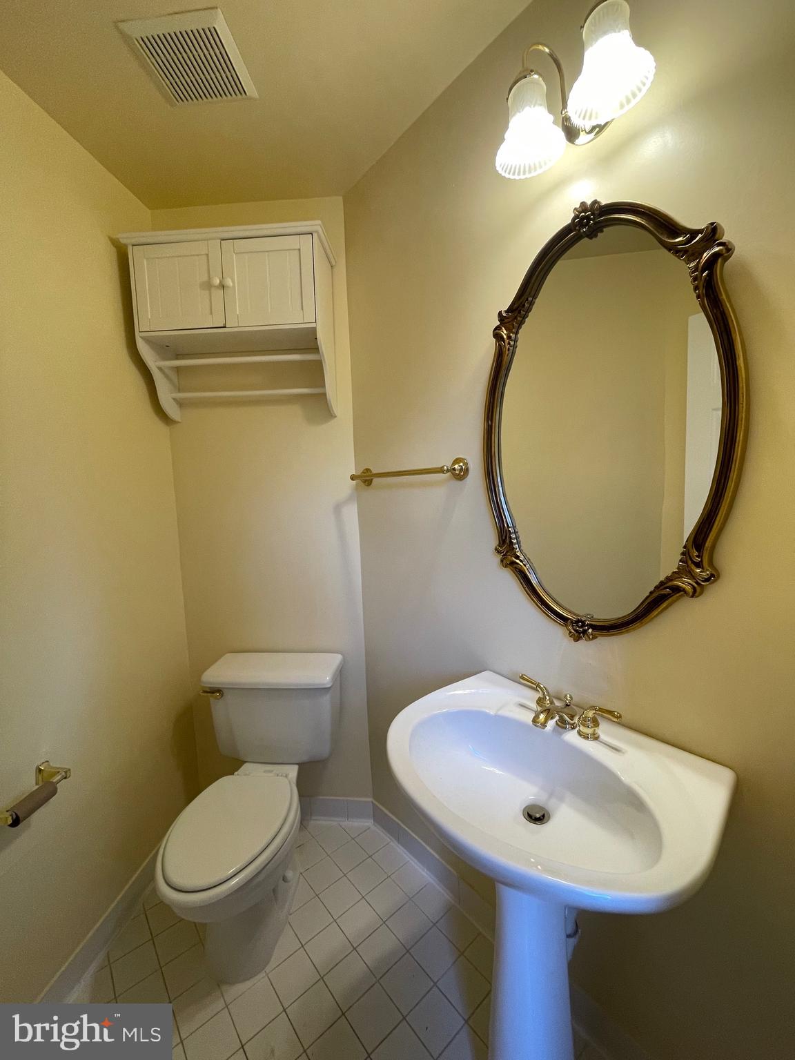 QUINCE ORCHARD PARK - Residential Lease