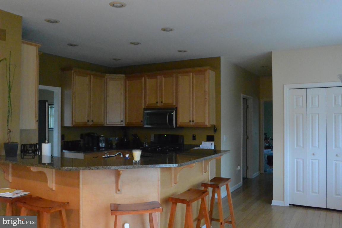 VICTORIAS POND - Residential