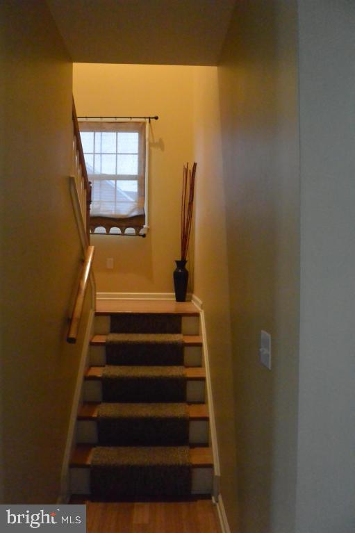 VICTORIAS POND - Residential