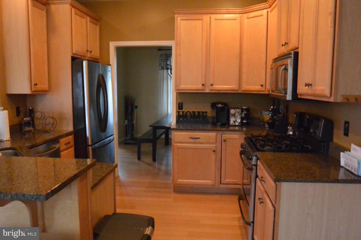 VICTORIAS POND - Residential