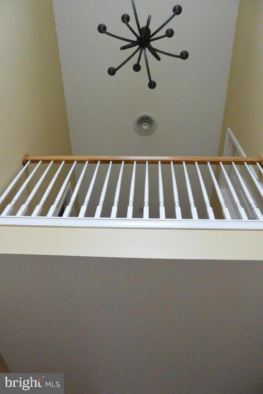 VICTORIAS POND - Residential