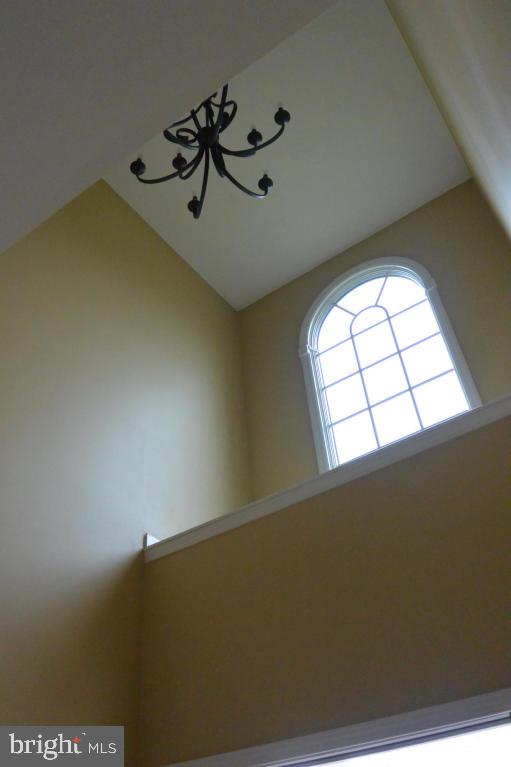 VICTORIAS POND - Residential