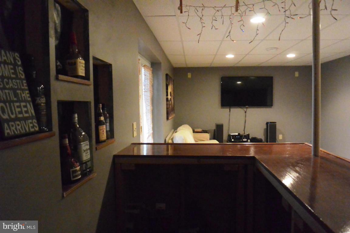 VICTORIAS POND - Residential