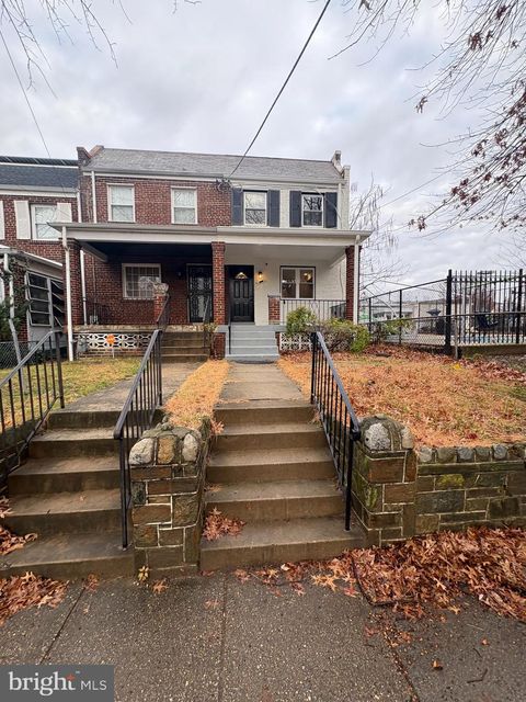 2325 14TH STREET NE WASHINGTON DC 20018