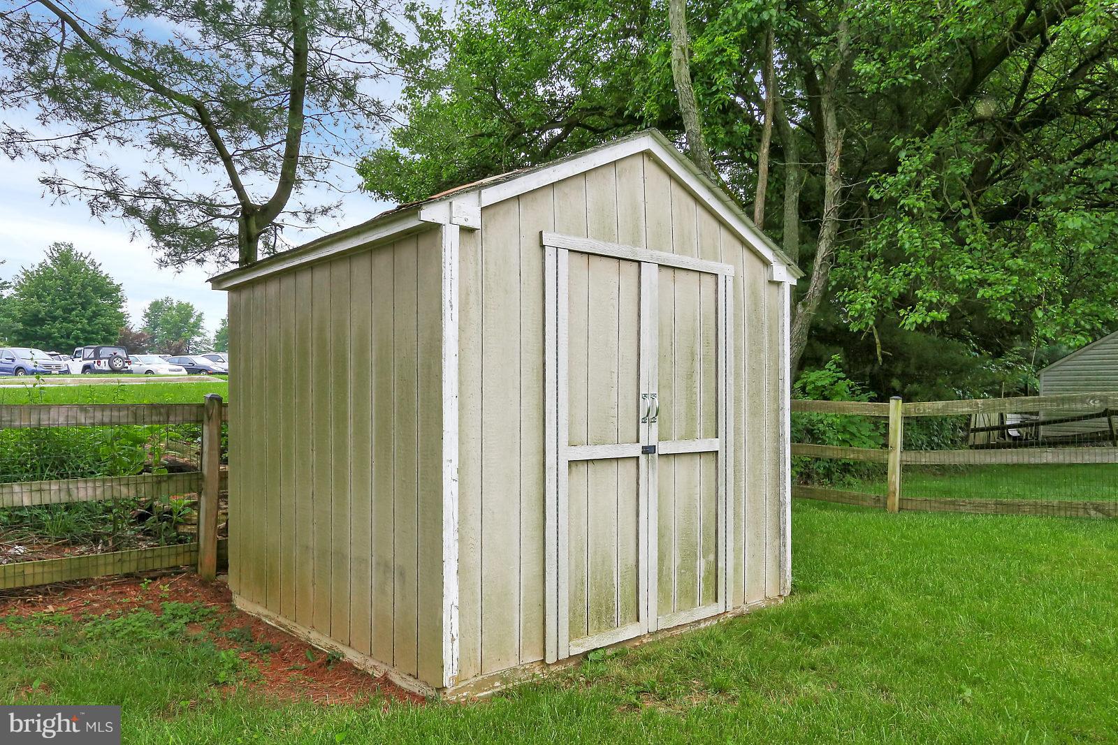 WASHINGTON SQUARE - Residential