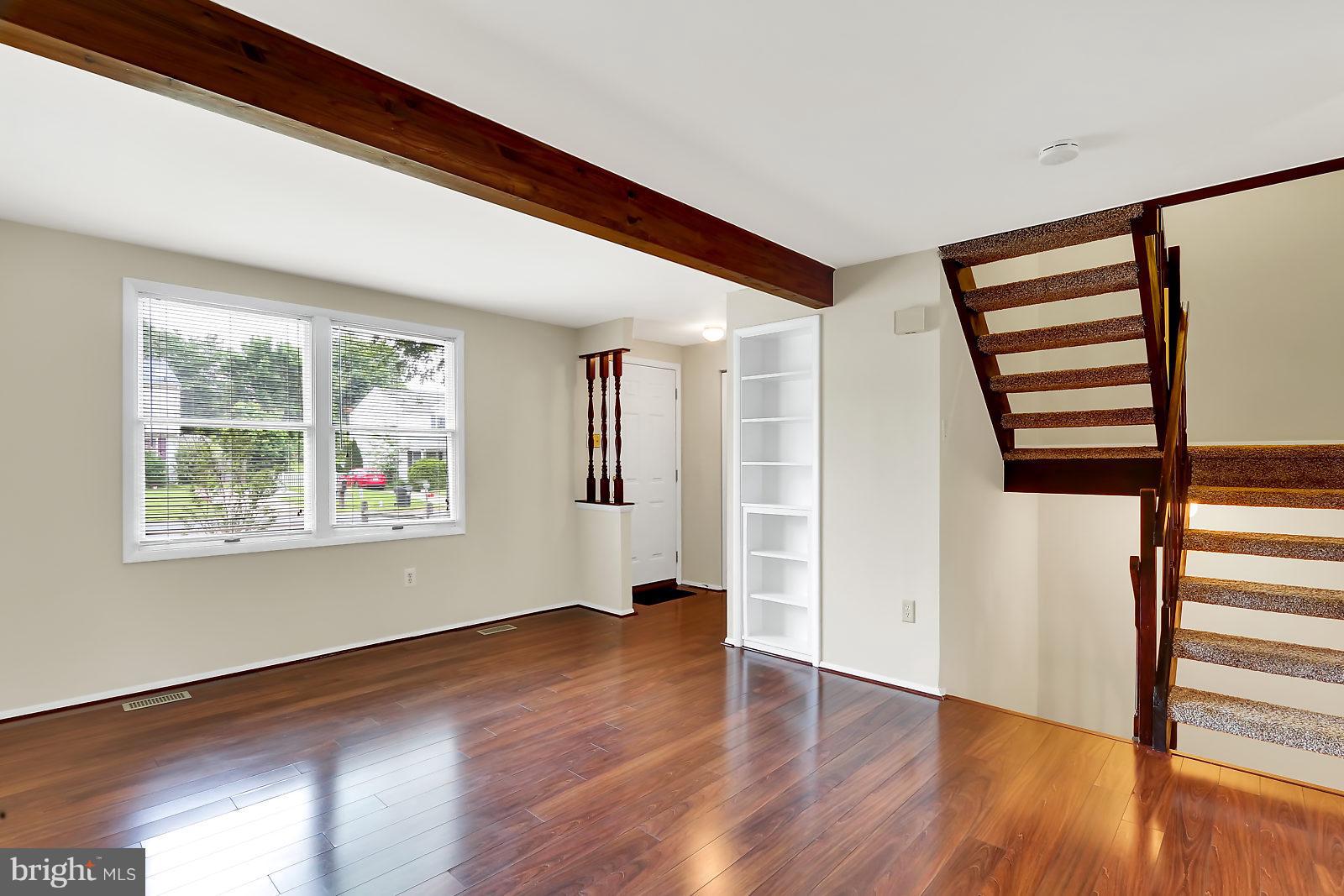 WASHINGTON SQUARE - Residential