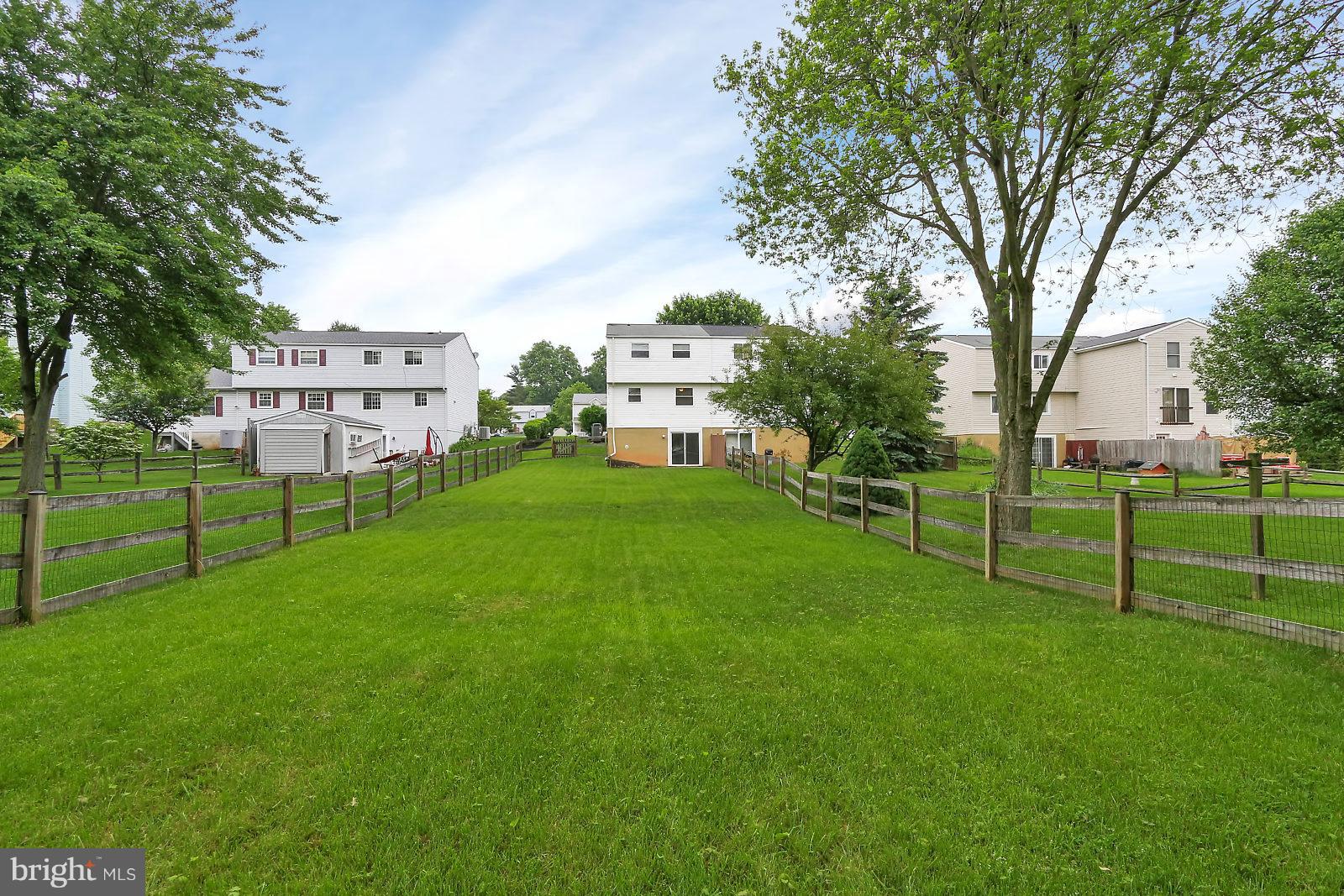 WASHINGTON SQUARE - Residential
