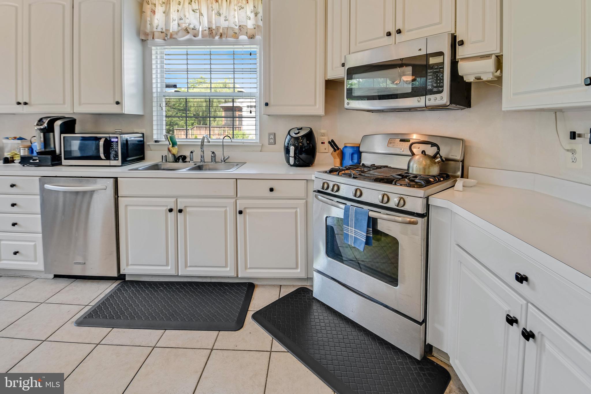 BALLENGER CROSSING - Residential