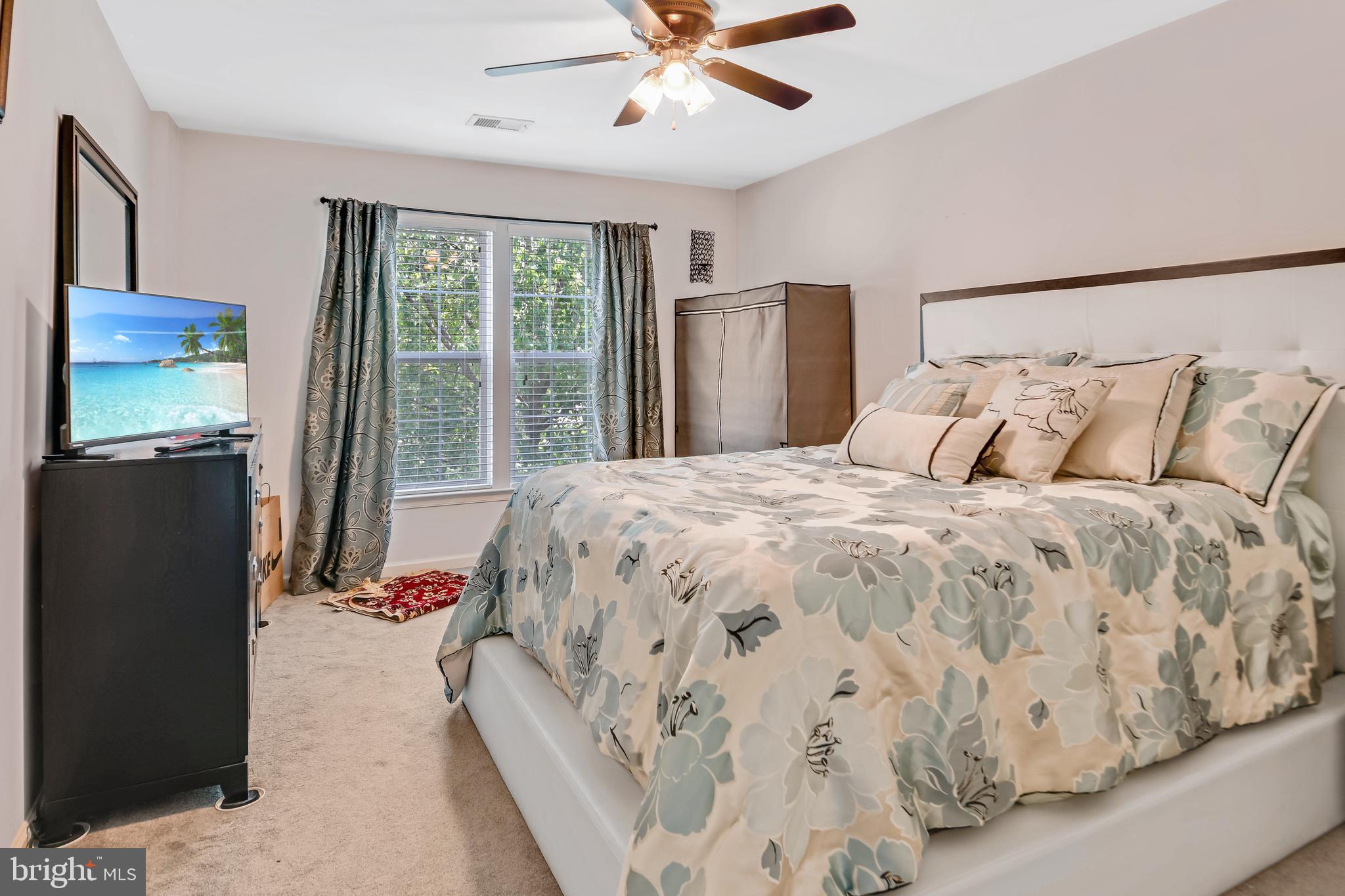 BALLENGER CROSSING - Residential