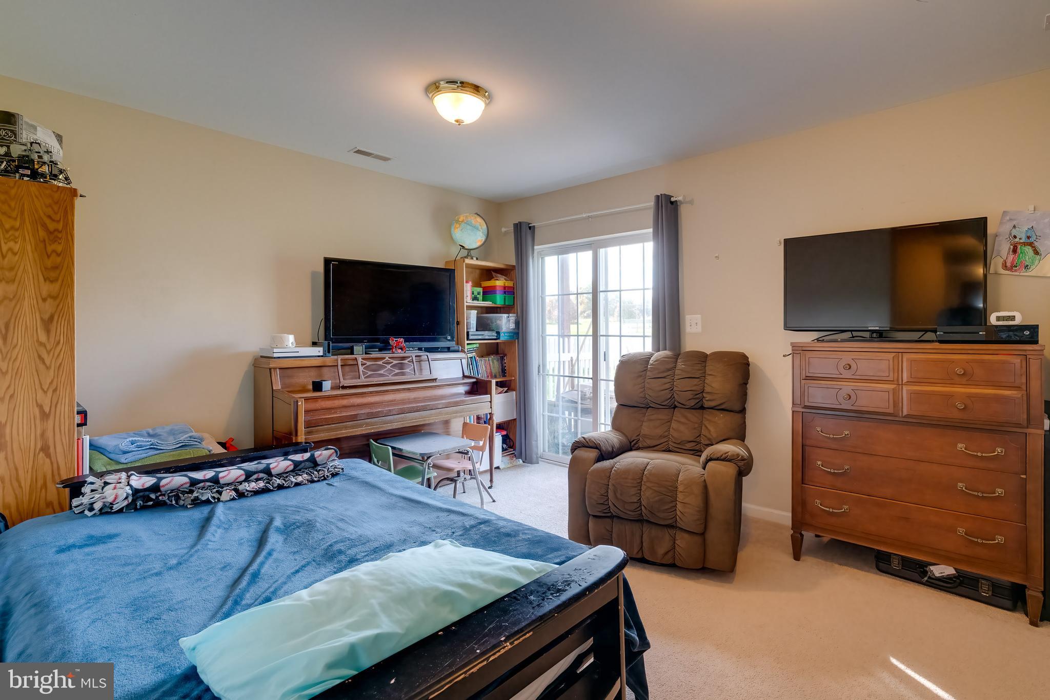 SALEM RUN - Residential