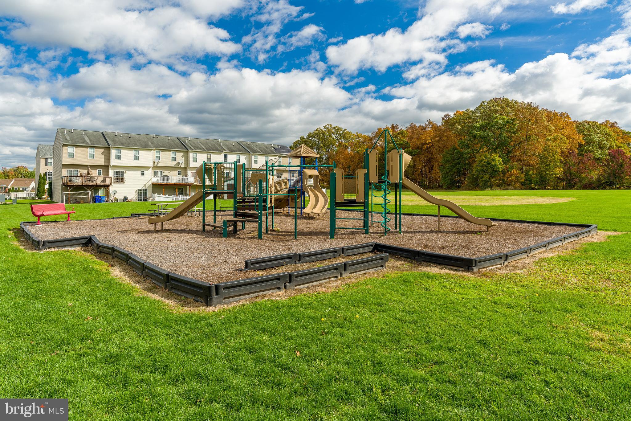 SALEM RUN - Residential
