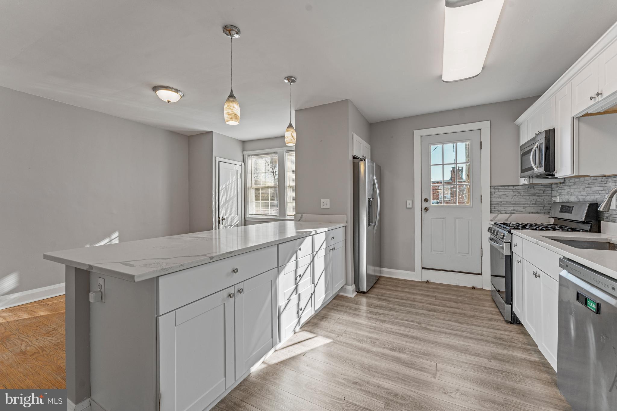 BELAIR-EDISON - Residential