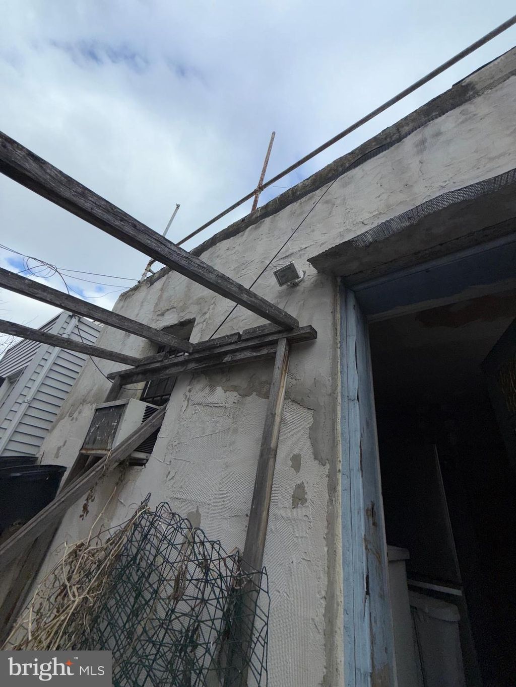 Photo of 816 Jackson Street, PHILADELPHIA, PA 19148 (MLS # PAPH2586122)