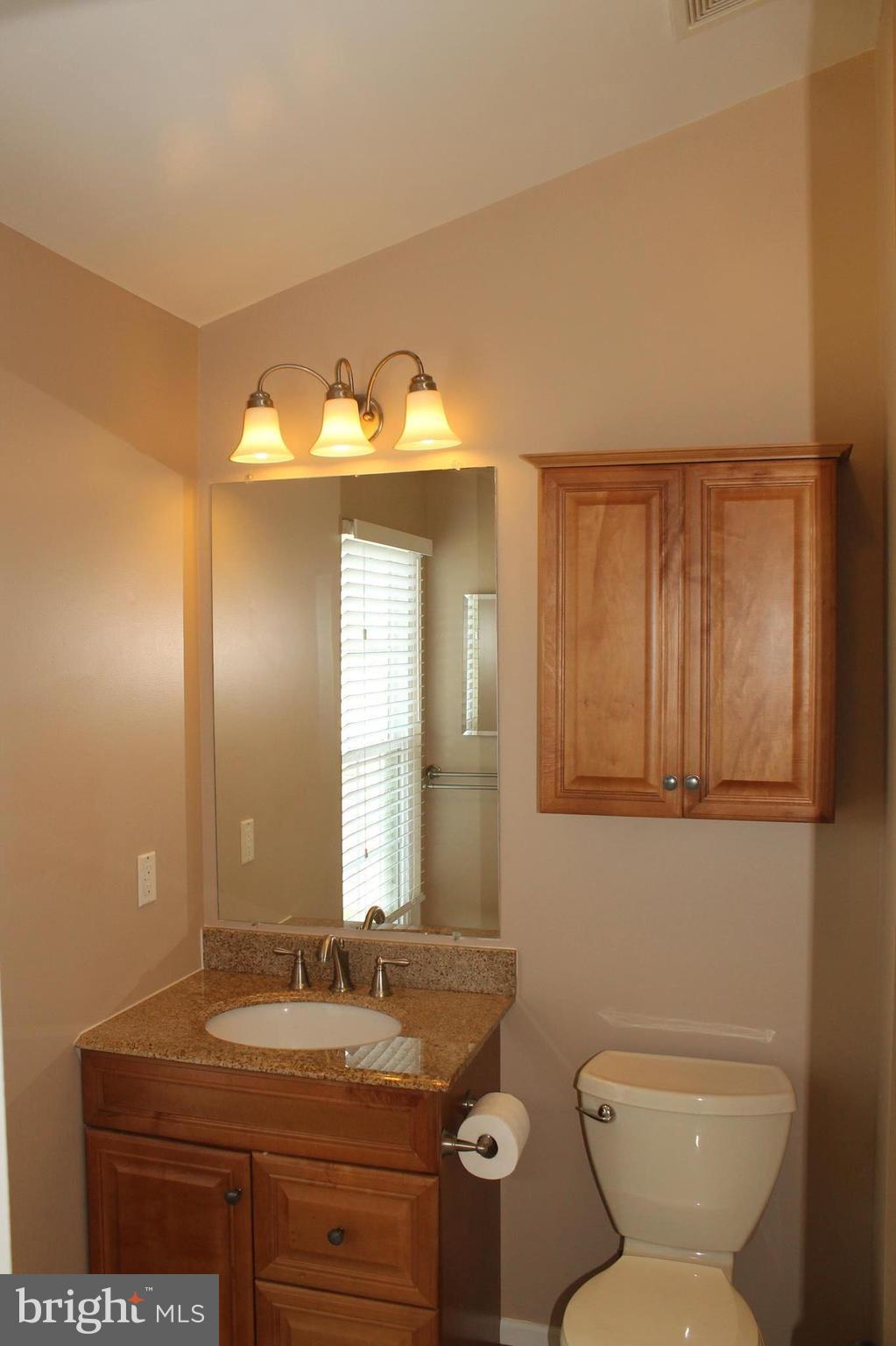 MANCHESTER LAKES - Residential Lease