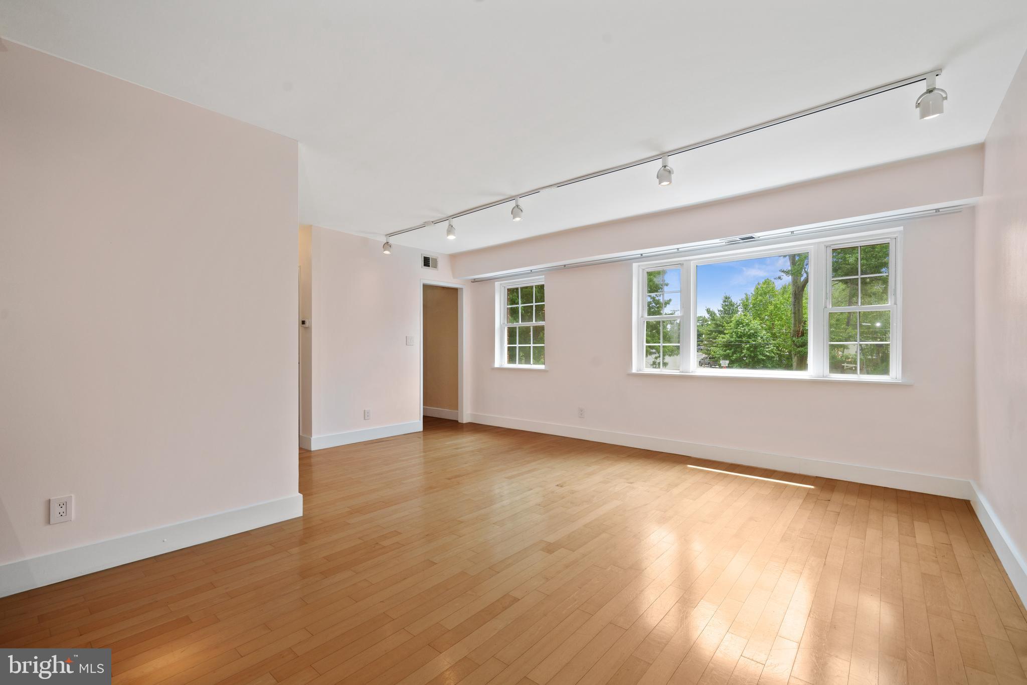 1301 N ODE STREET 135