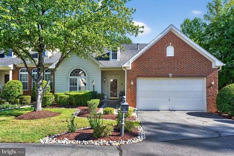 2101 VITTORIA COURT 16 BOWIE MD 20721