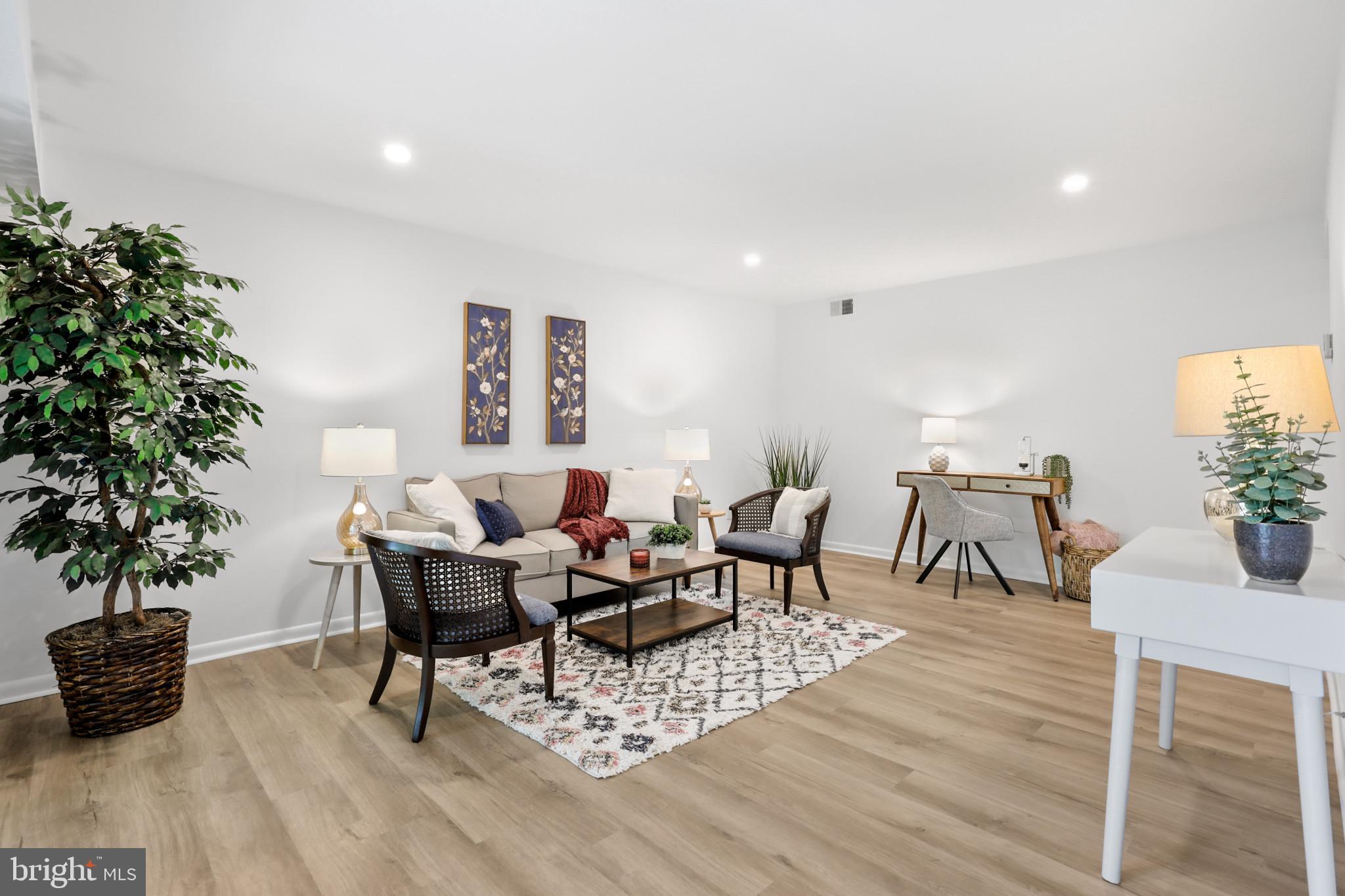 BROOKING COURT GARDEN - Residential