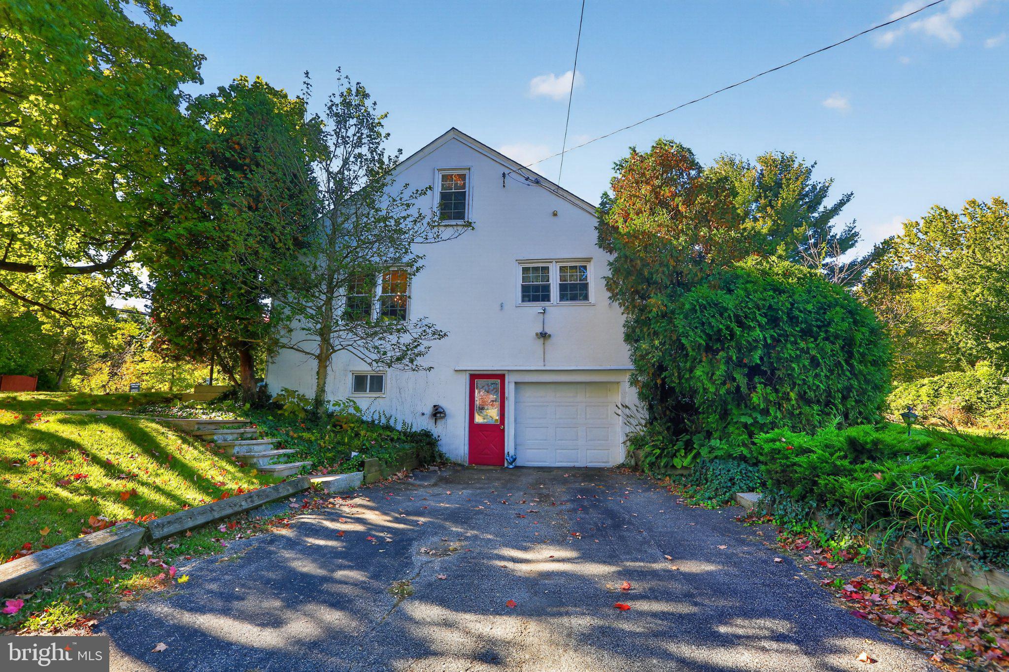 73 BURNSIDE AVENUE