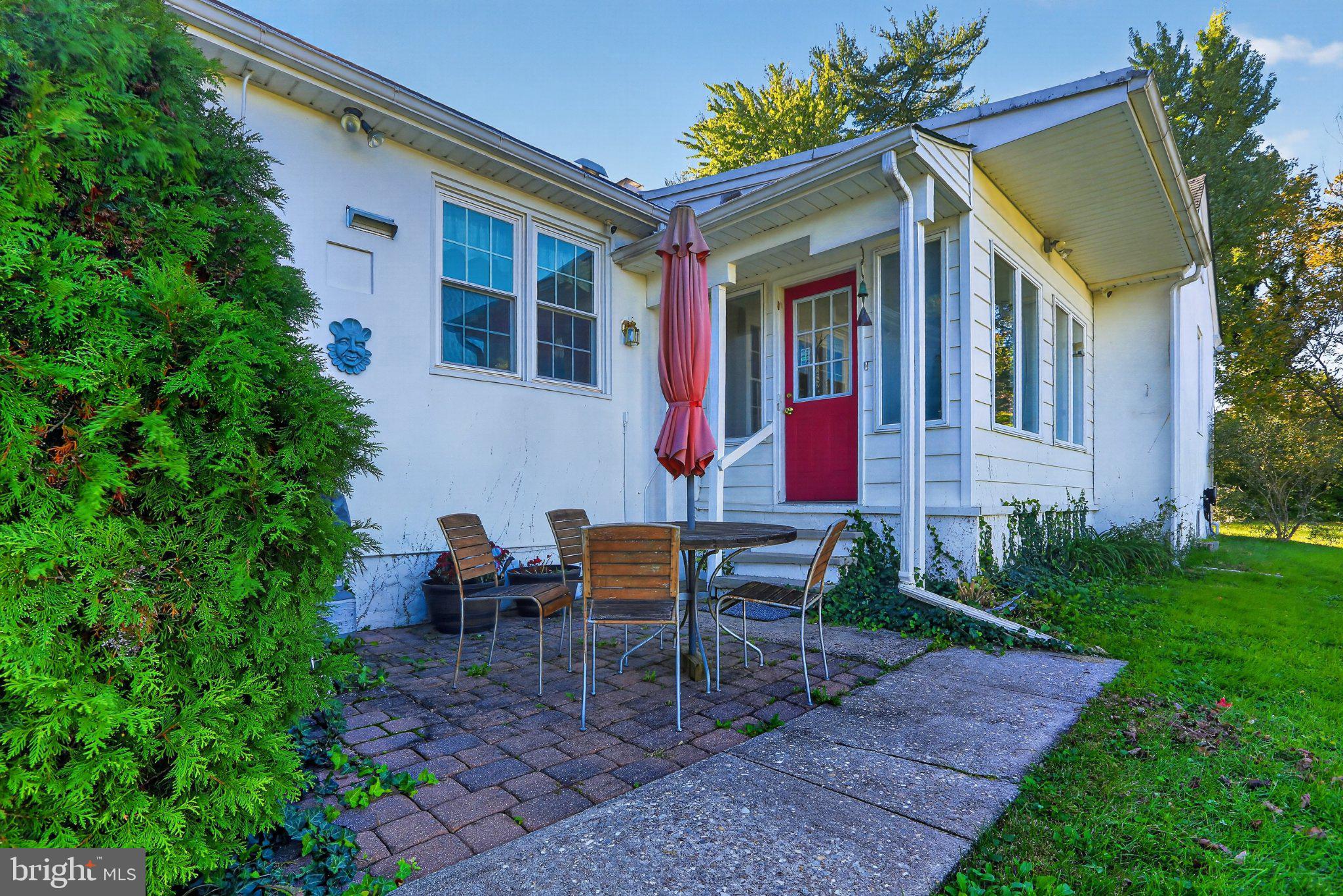 73 BURNSIDE AVENUE
