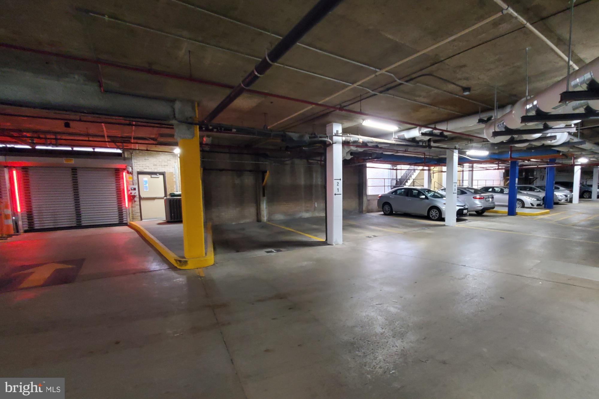 AMERICANA CENTRE - Residential