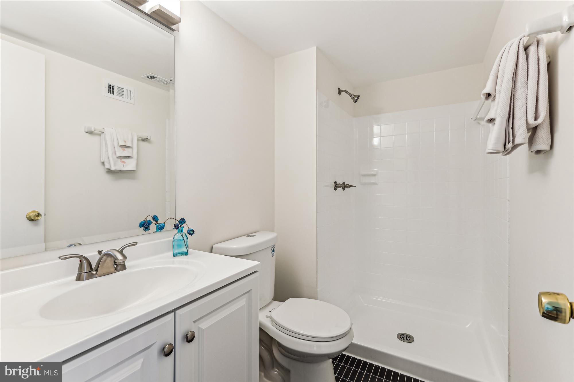 AMERICANA CENTRE - Residential