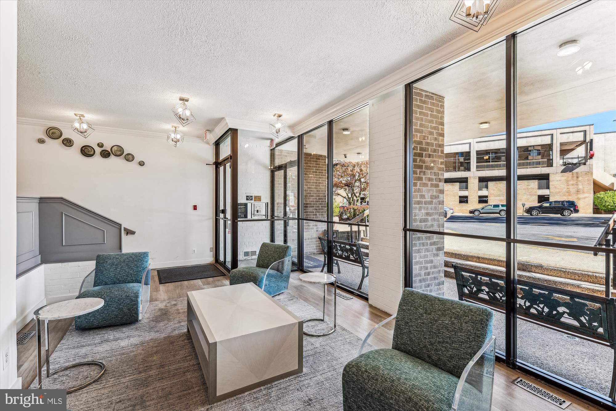 AMERICANA CENTRE - Residential