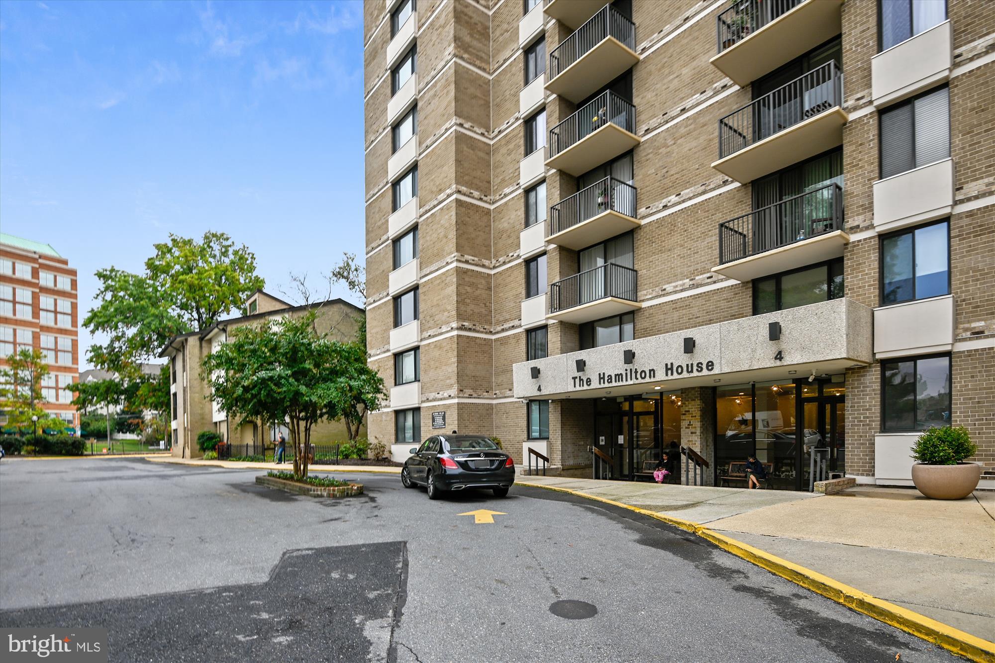 AMERICANA CENTRE - Residential