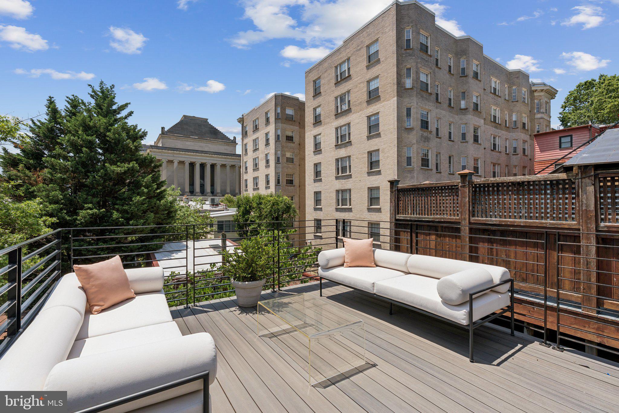 DUPONT CIRCLE - Residential