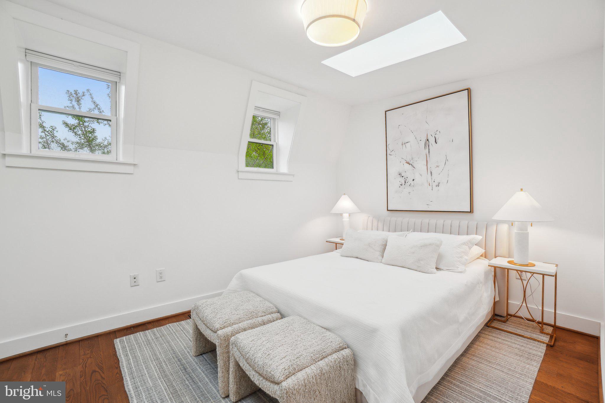 DUPONT CIRCLE - Residential
