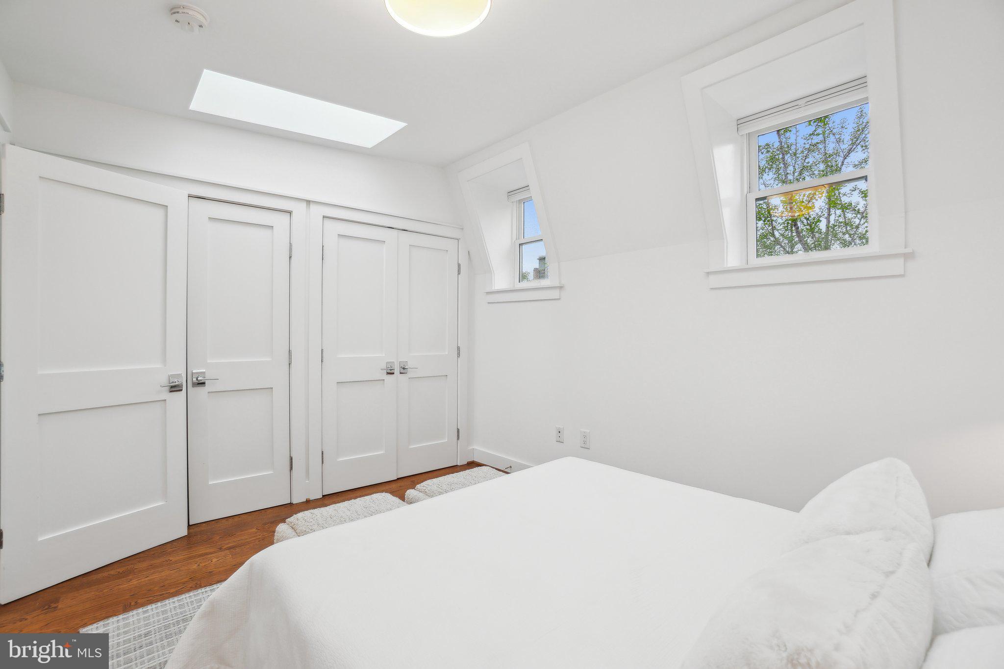 DUPONT CIRCLE - Residential