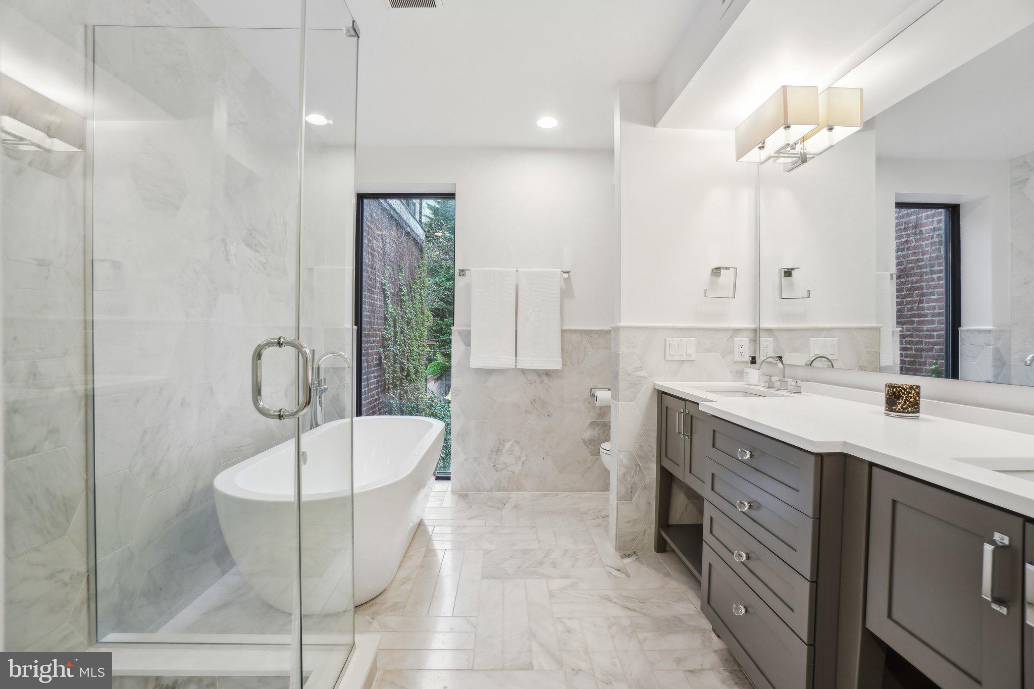 DUPONT CIRCLE - Residential