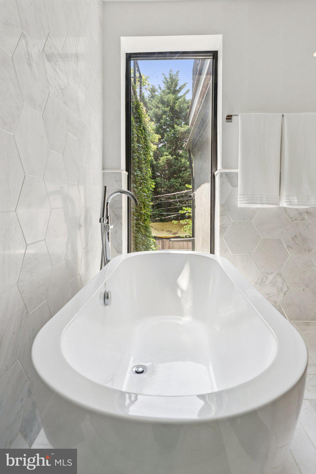 DUPONT CIRCLE - Residential