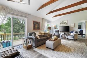 106 CABIN COURT