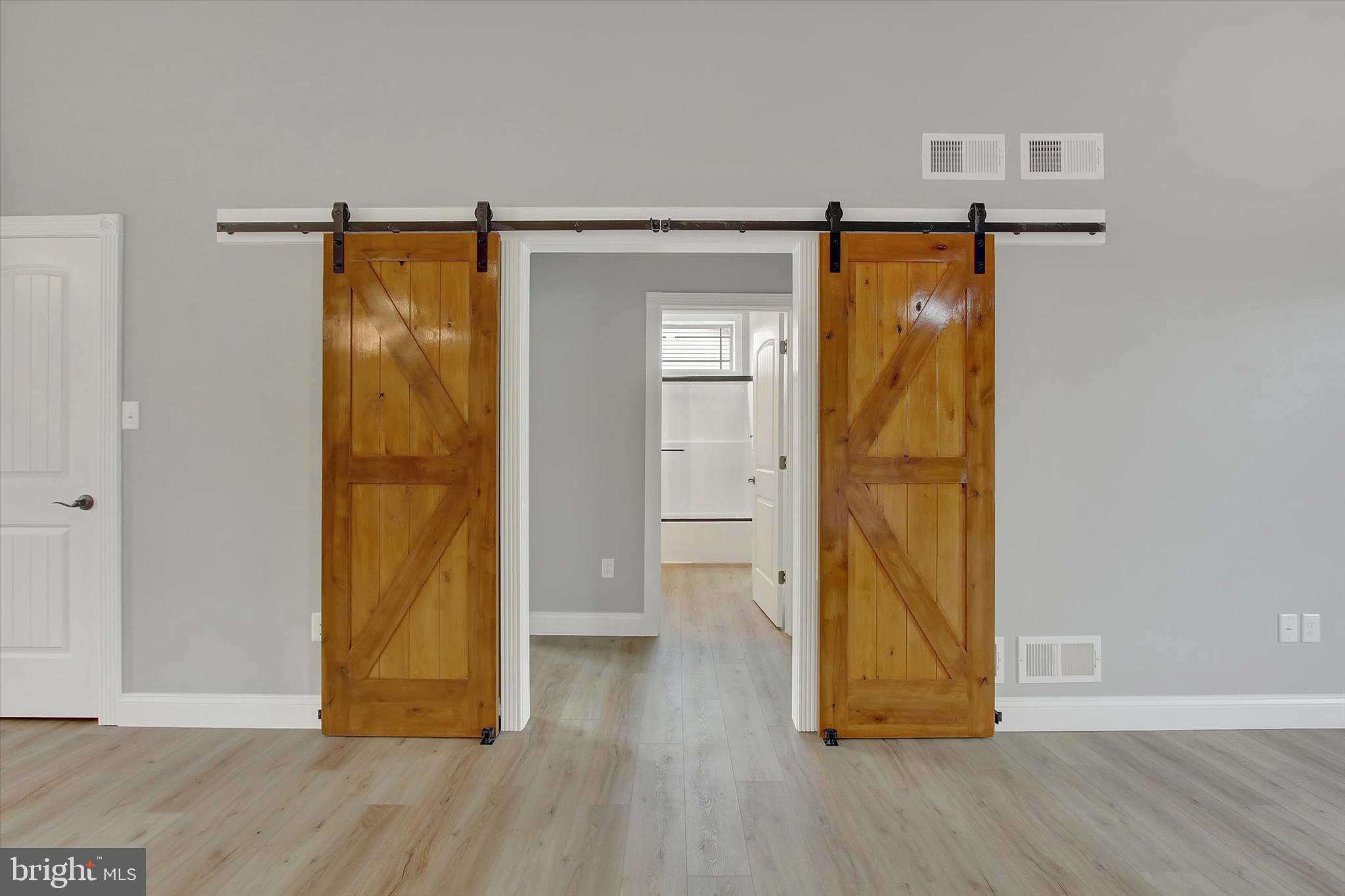 MILLWOOD VILLAGE - Residential