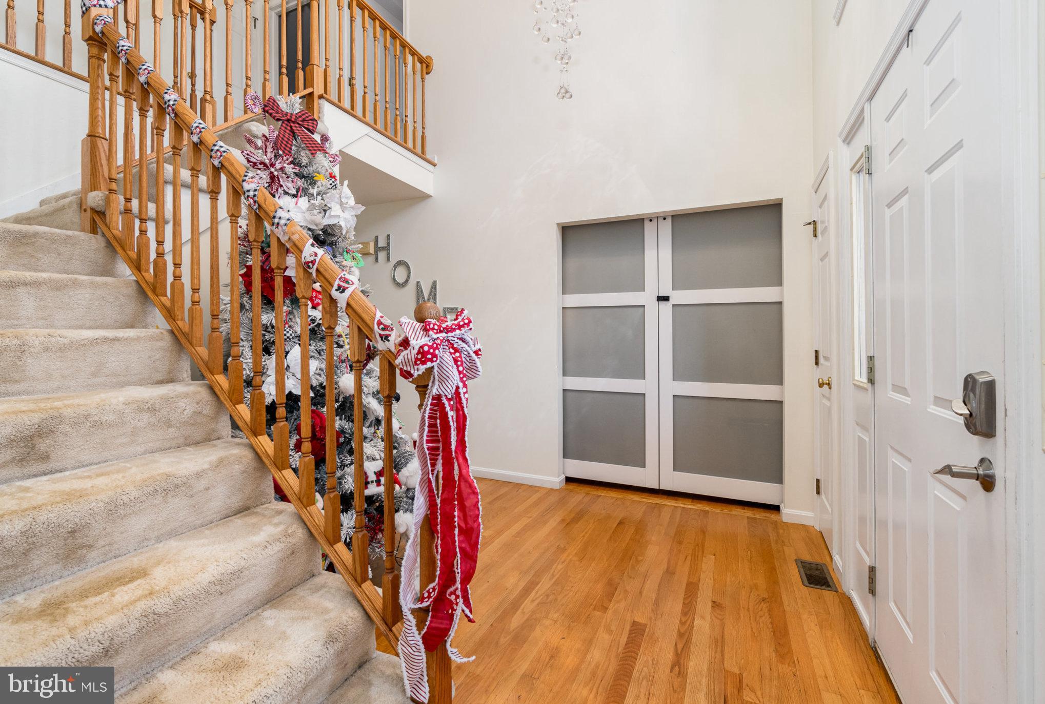 ROLLING HILLS ESTATES - Residential