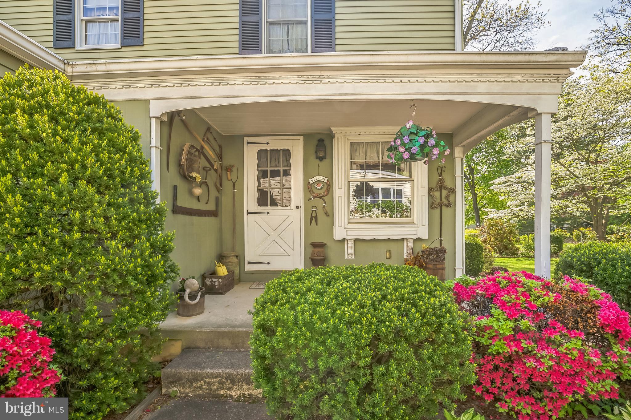 256 CRYSTAL TERRACE