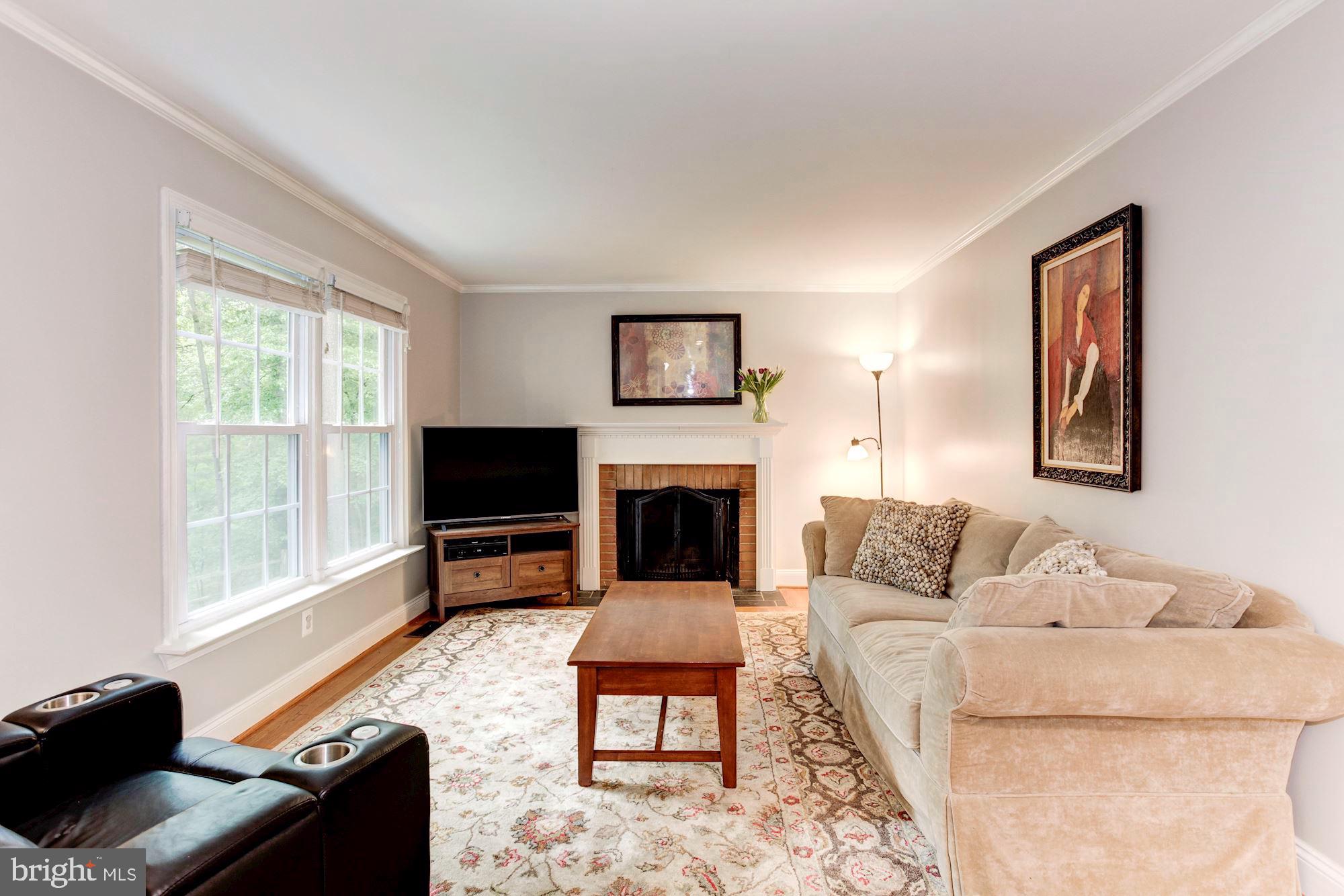 NEWINGTON STATION - Residential