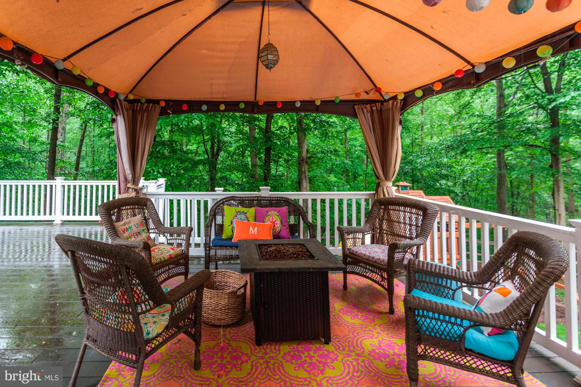 NEWINGTON STATION - Residential