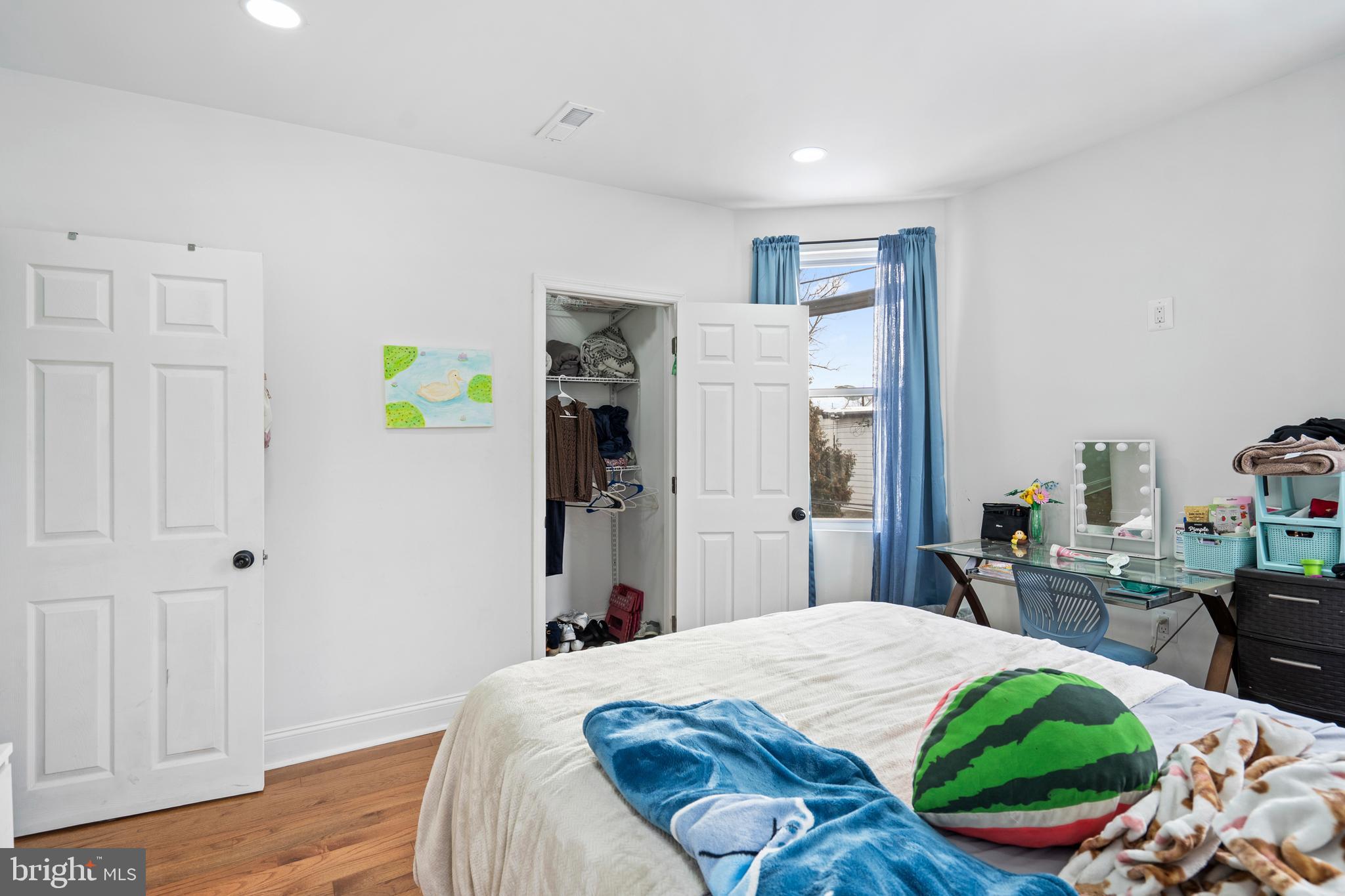 NORTHWOOD - Residential