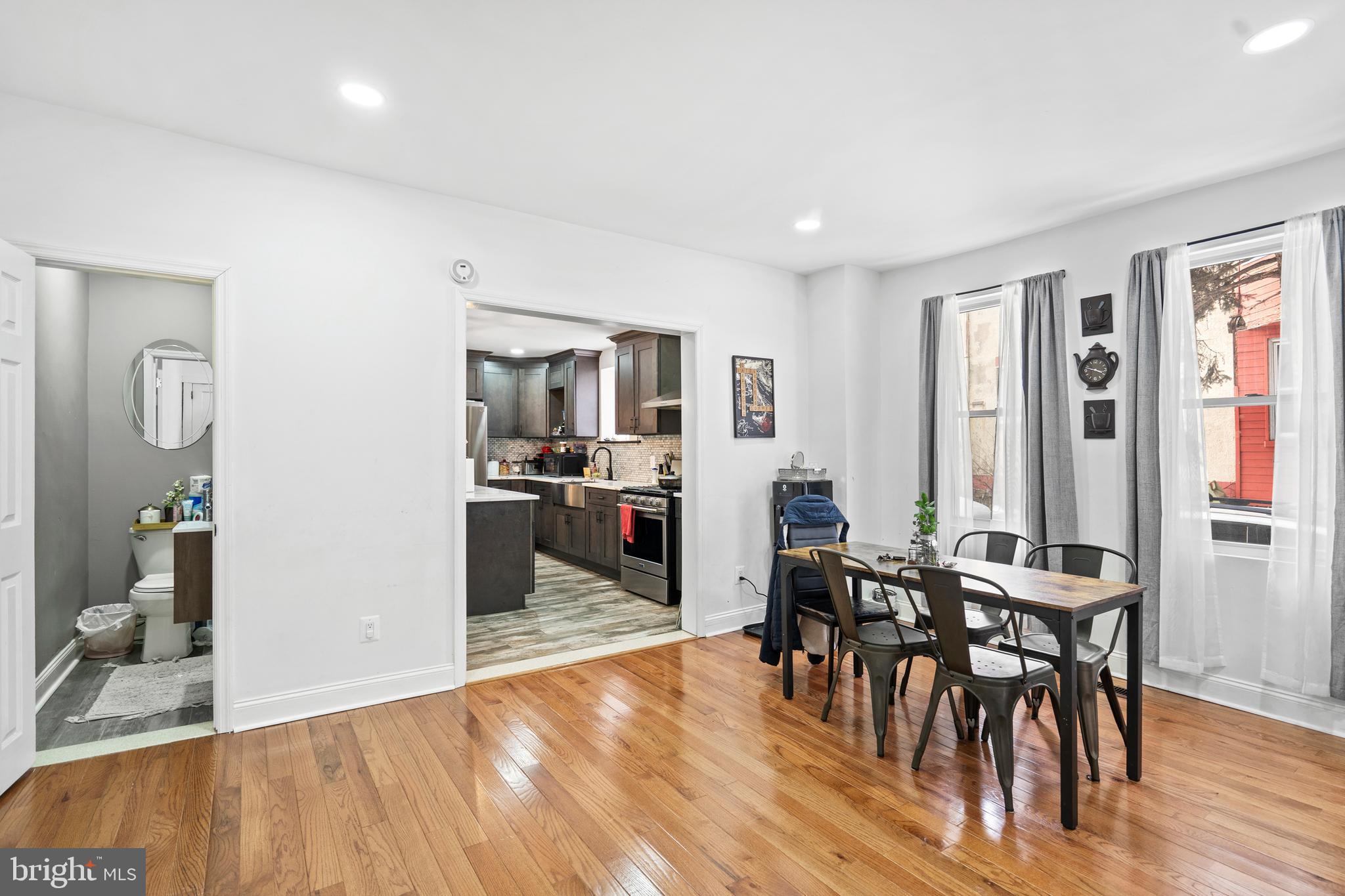 NORTHWOOD - Residential