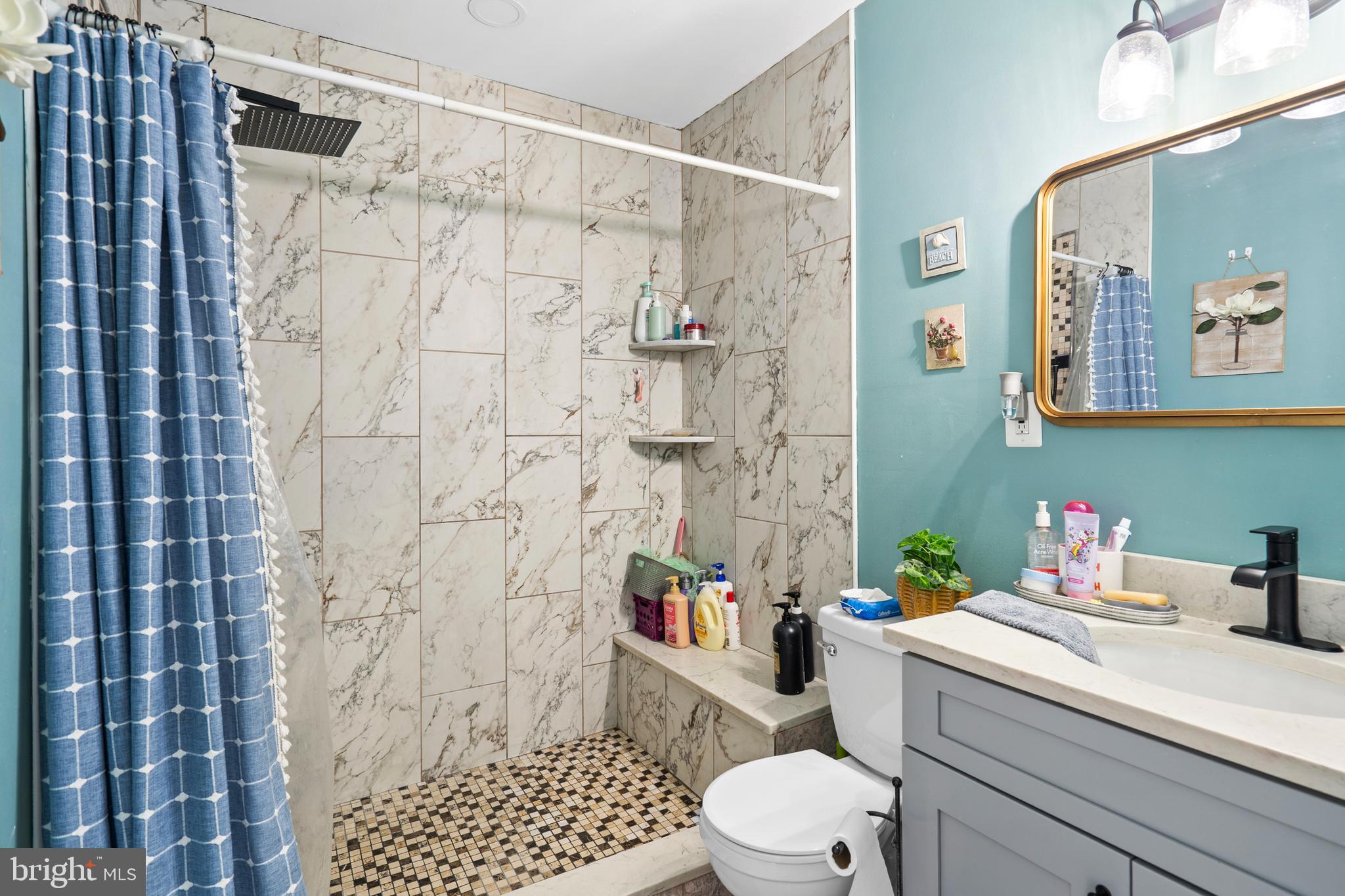 NORTHWOOD - Residential