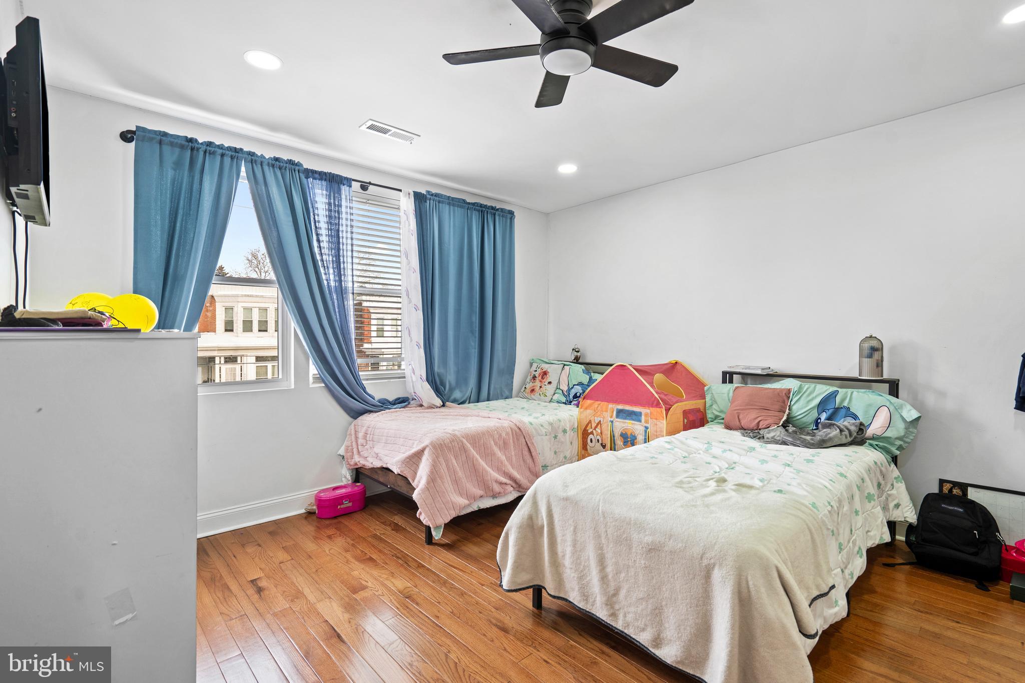 NORTHWOOD - Residential