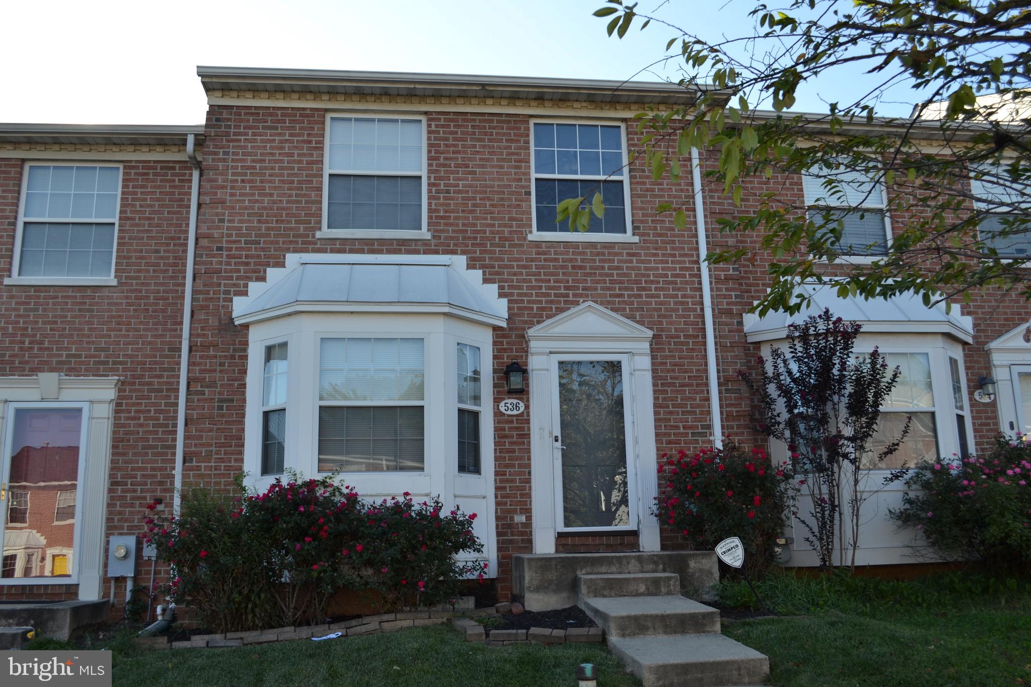 CONSTANT FRIENDSHIP - Residential Lease