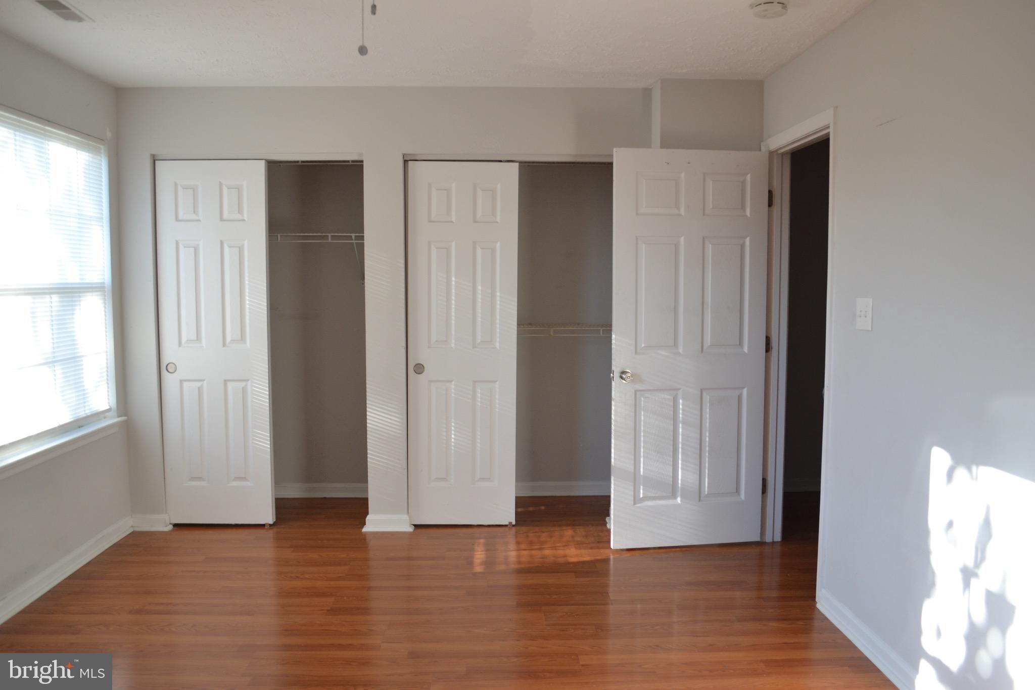 CONSTANT FRIENDSHIP - Residential Lease