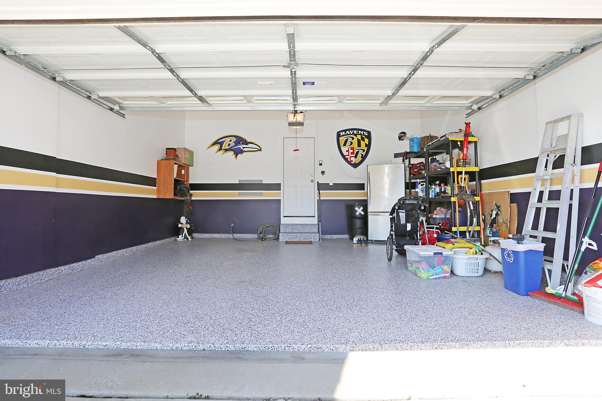 HOLLYWOODS POINT - Residential