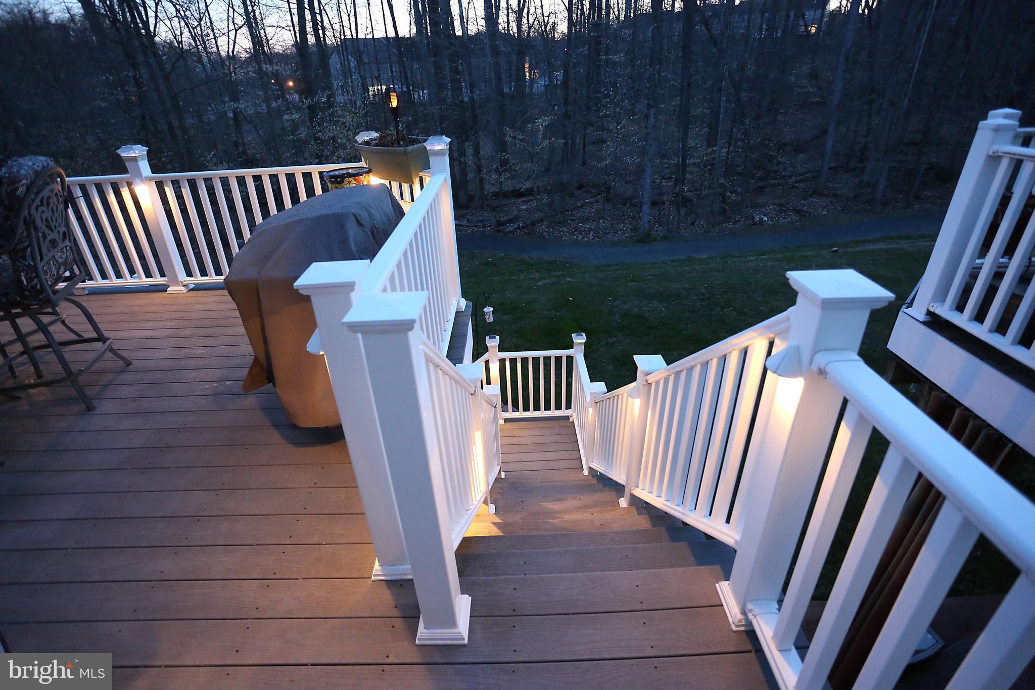 HOLLYWOODS POINT - Residential