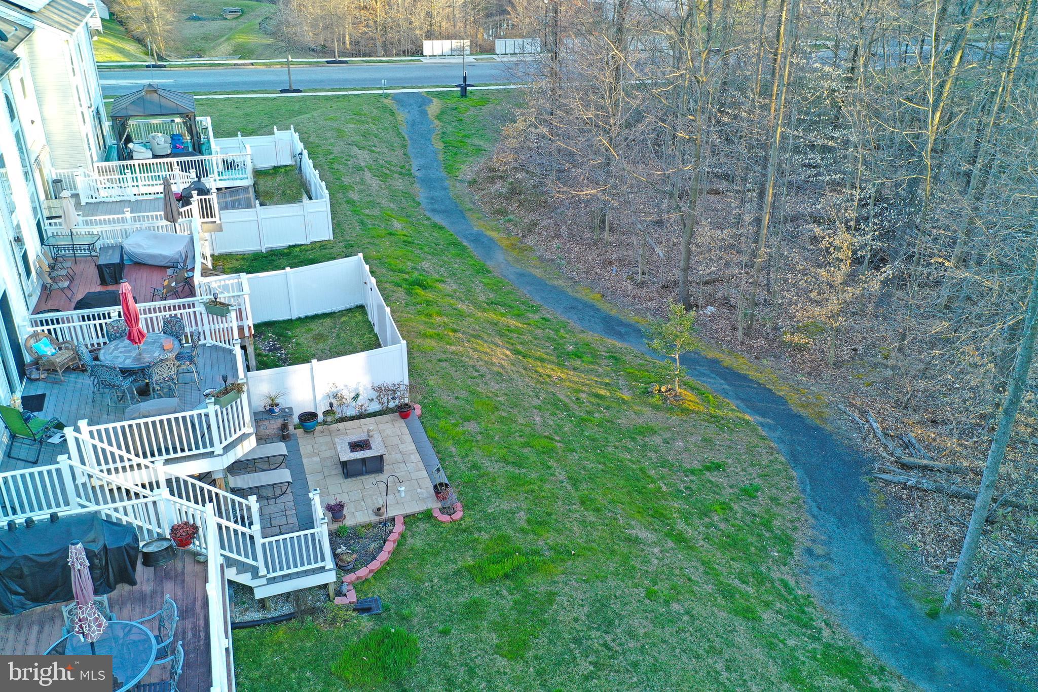 HOLLYWOODS POINT - Residential